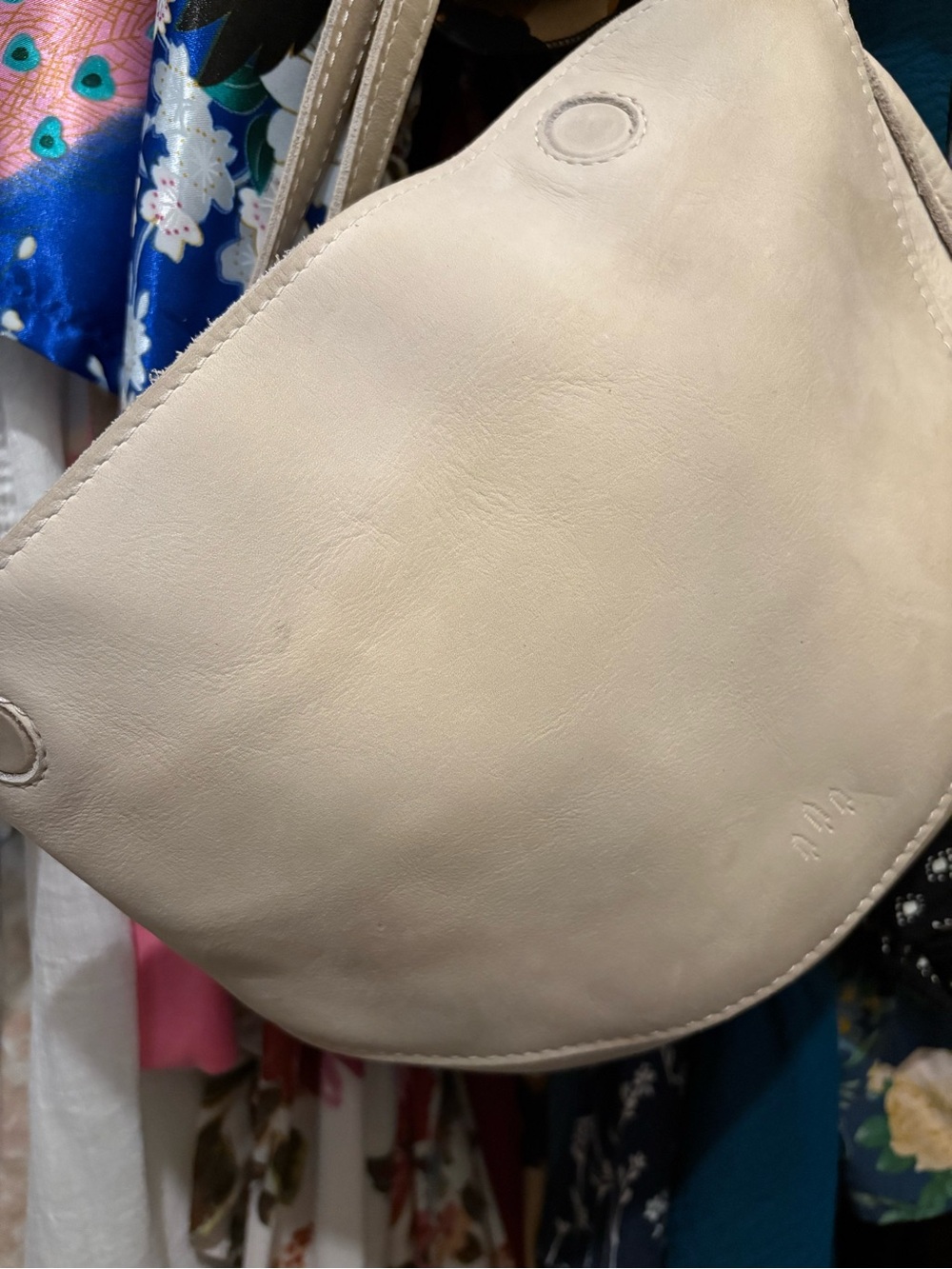 Portland Leather Goods | Large Koala | Beluga - Picture 11 of 16
